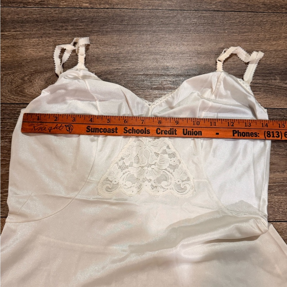 Vintage Ivory Lace Nylon Slip Dress Nightgown Bias Cut Bridal Lingerie S - Picture 11 of 13